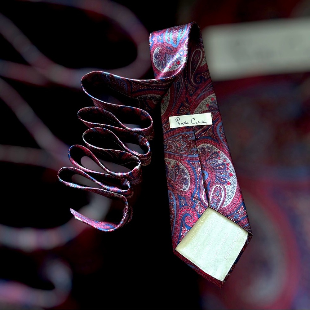 Pierre Cardin Paisley Tie